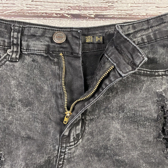 Iris Jeans Cut Off Shorts Modern Vintage Black Stone Washed Size Medium - Picture 7 of 10